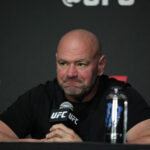 LAS VEGAS, NV - 10 DE SEPTIEMBRE: El presidente de UFC, Dana White, habla con los medios de comunicación después de UFC 279 el 9 de septiembre de 2022 en el T-Mobile Arena en Las Vegas, NV.  (Foto de Amy Kaplan/Icon Sportswire)