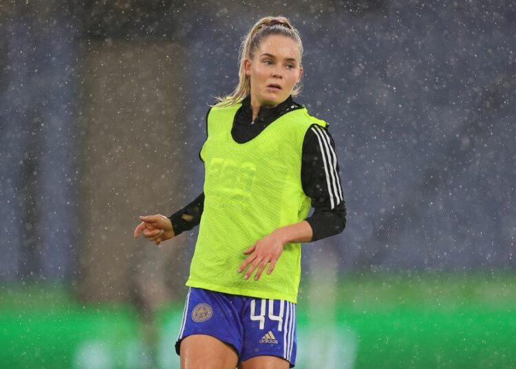 Connie Scofield (44 Leicester City)