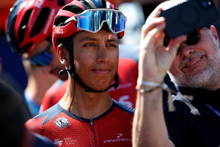 El abandono de Egan Bernal en la Vuelta a San Juan 'no cambiará los planes' para la próxima temporada