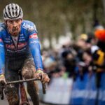 El dolor de espalda regresa para Mathieu van der Poel en X2O Trofee en Koksijde