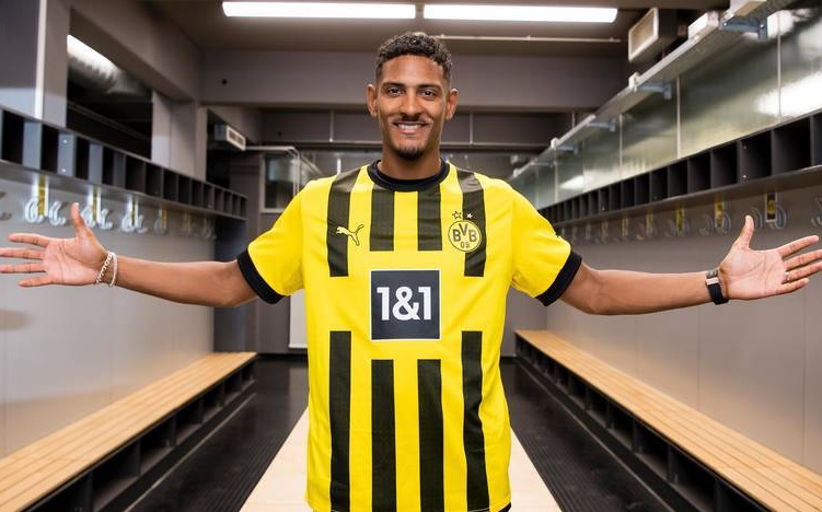 Oficial: Haller completa el traspaso al Dortmund