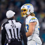 Joey Bosa habría sido multado luego de críticas públicas por oficiar en Chargers vs. Jaguars