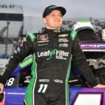 Justin Haley Kaulig Racing 2023 NASCAR Xfinity Series No. 10 auto Landon Cassill problemas con el patrocinador