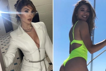 La estrella de la WWE Cathy Kelley muestra una figura increíble en un diminuto bikini de una pieza