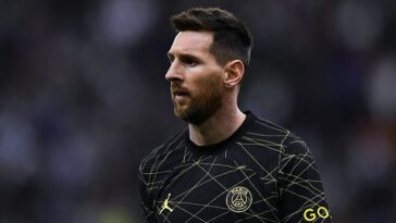 Según los informes, Lionel Messi está sopesando sus opciones con su contrato que expira en el verano.