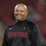 El entrenador en jefe del Cardenal de Stanford, David Shaw.  (Darren Yamashita-USA TODAY Sports)