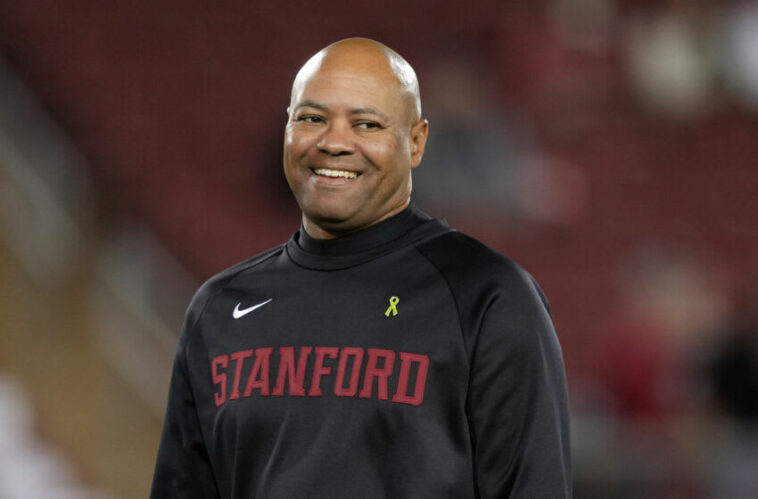 El entrenador en jefe del Cardenal de Stanford, David Shaw.  (Darren Yamashita-USA TODAY Sports)