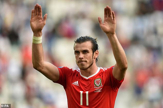 El ícono galés Gareth Bale anunció este lunes su retiro del fútbol profesional.