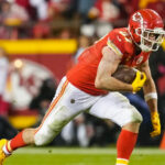 El ala cerrada de los Kansas City Chiefs, Travis Kelce.  (Jay Biggerstaff-USA TODAY Deportes)