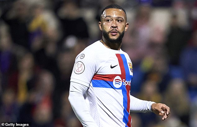 Según los informes, Memphis Depay está interesado en regresar al antiguo club Manchester United desde Barcelona