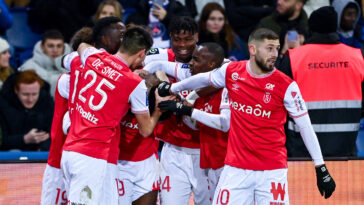 El gol provocó celebraciones salvajes para los jugadores de Reims.