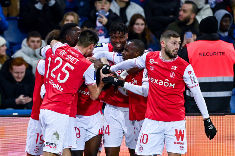 El gol provocó celebraciones salvajes para los jugadores de Reims.