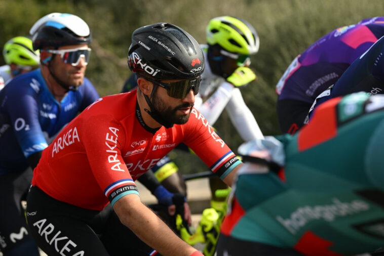 Nacer Bouhanni sufre impacto en la cabeza en el ansiado regreso de una fractura de cuello