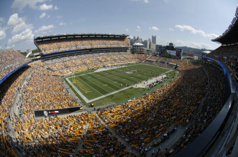 Estadio Acrisure, hogar de los Steelers.  (Charles LeClaire-USA TODAY Deportes)