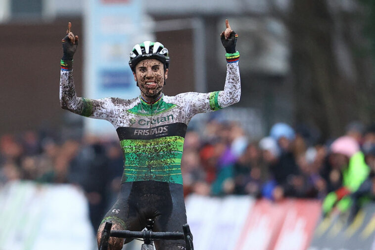 Sanne Cant conquista el 14º título consecutivo de ciclocross belga