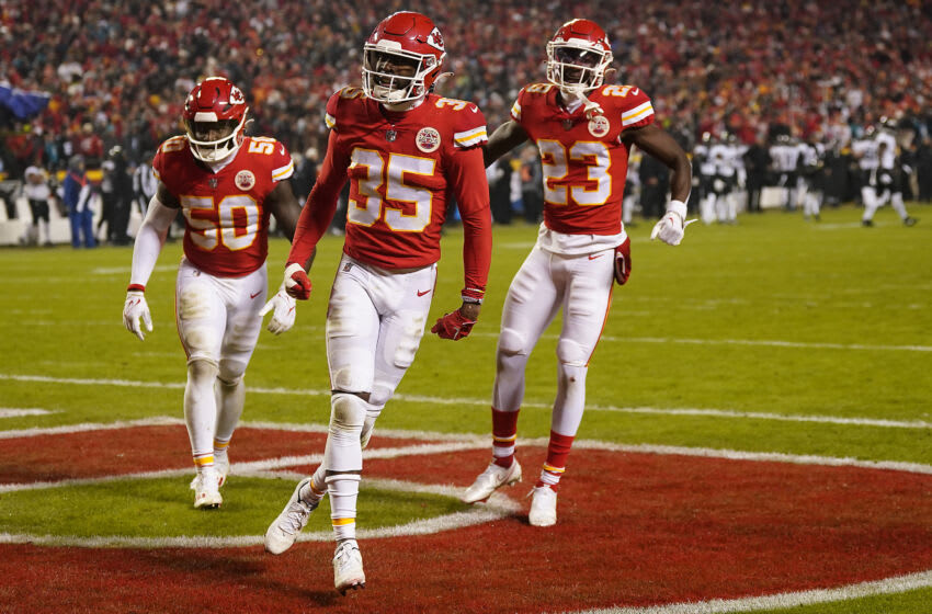 El esquinero de los Kansas City Chiefs, Jaylen Watson.  (Jay Biggerstaff-USA TODAY Deportes)