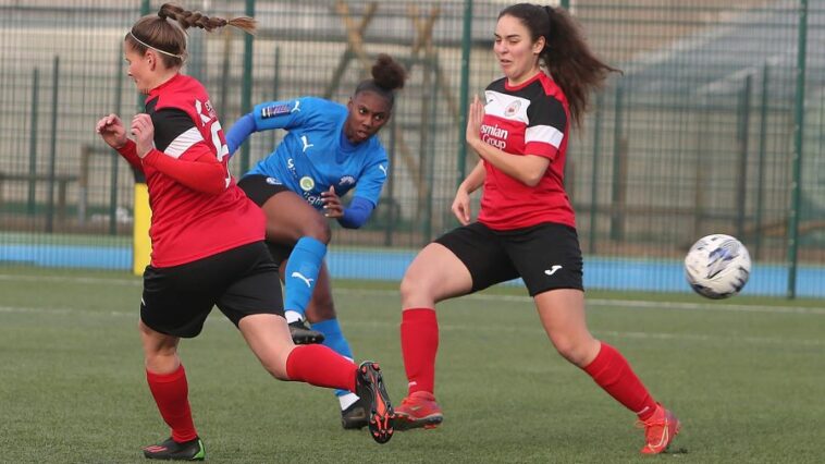 Southampton Femenino remonta 3-0 en contra para vencer a Billericay