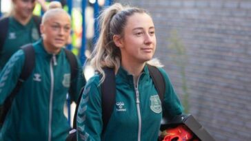 Clare Wheeler: el Everton ficha al internacional australiano en un acuerdo permanente