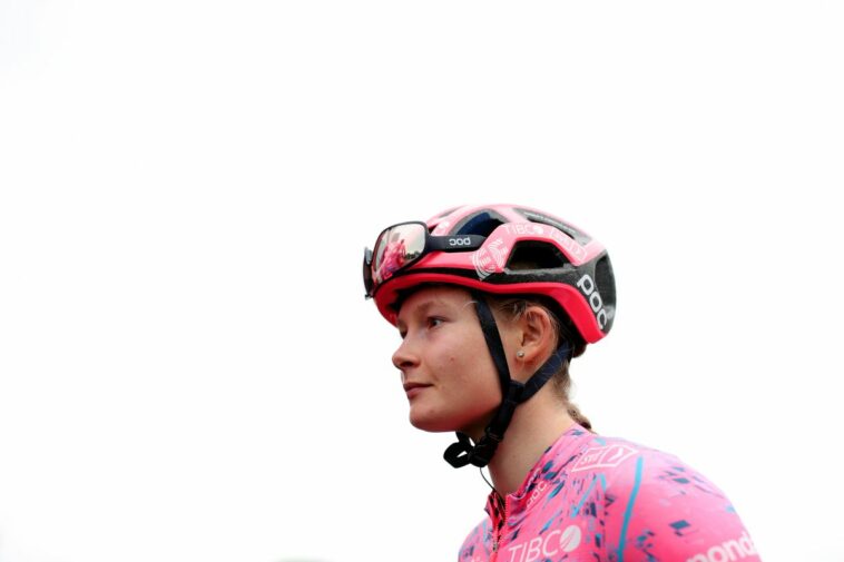 ¿Quién es Abi Smith?  Presentamos al joven británico en EF Education-TIBCO-SVB