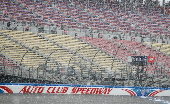 Actualización meteorológica de NASCAR Xfinity Series Auto Club Speedway Production Alliance Group 300 hora de inicio actualizada hora de bandera verde