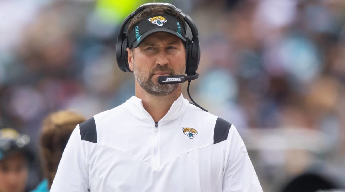 Cowboys nombran a Brian Schottenheimer como nuevo coordinador ofensivo