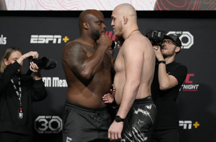 LAS VEGAS, NEVADA - 3 DE FEBRERO: (LR) Los oponentes Derrick Lewis y Serghei Spivac de Moldavia se enfrentan durante el pesaje de UFC en UFC APEX el 3 de febrero de 2023 en Las Vegas, Nevada.  (Foto de Jeff Bottari/Zuffa LLC a través de Getty Images)