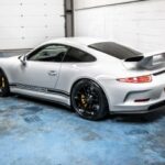 Gana un Porsche 911 GT3 más £2,000 u £85k en efectivo desde 89p con nuestro código de descuento especial