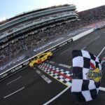 Joey Logano gana en el Los Angeles Coliseum - NASCAR Cup Series