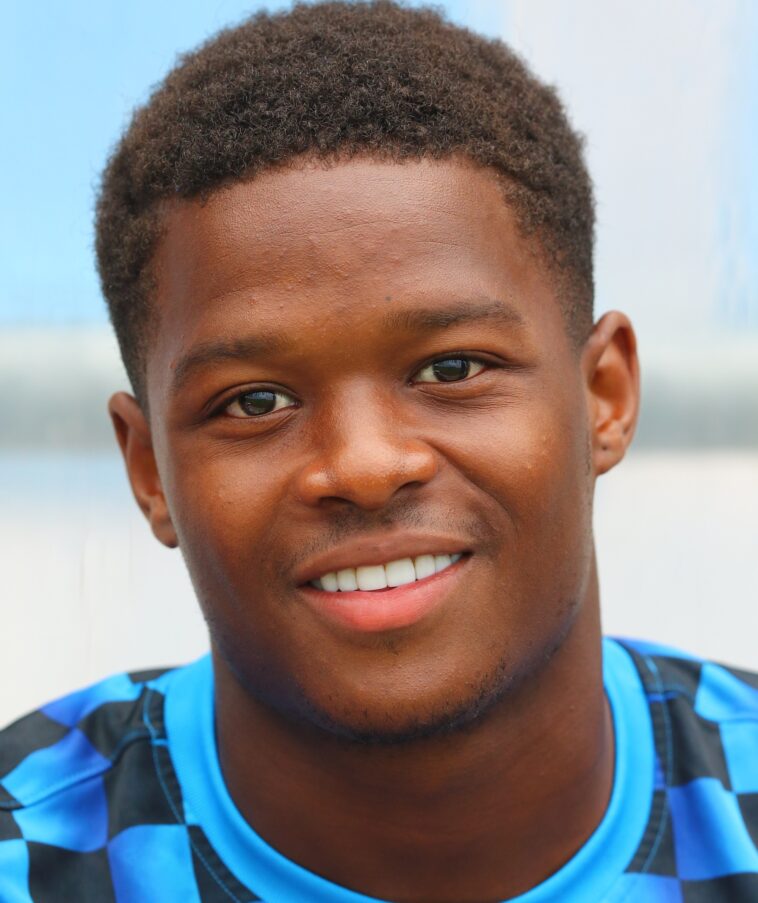 Hertha vuelve a fichar y vuelve a ceder a Daishawn Redan