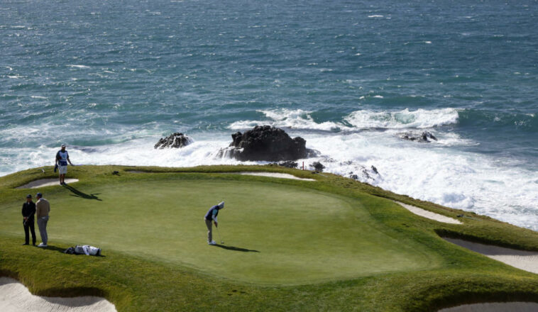 Juego suspendido en 2023 AT&T Pebble Beach Pro-Am debido a condiciones de viento