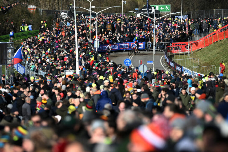 La Copa del Mundo de Ciclocross podría llegar a Nueva York, insinúa el director deportivo de la UCI