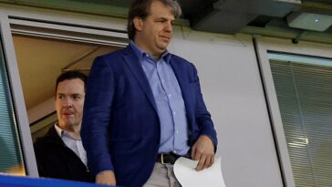 El propietario del Chelsea, Todd Boehly, podría infringir las nuevas reglas FFP de la UEFA tan pronto como la próxima temporada