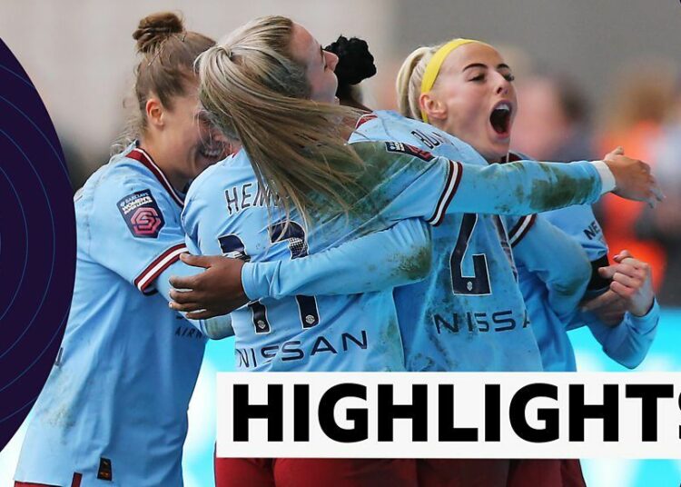 Lo más destacado de la WSL: Lauren Hemp y Chloe Kelly protagonizan cuando el Manchester City venció al Arsenal 2-1