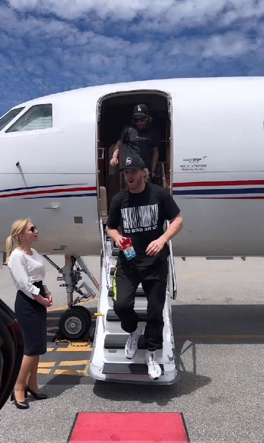 Logan Paul ha llegado a Australia para promocionar su bebida energética PRIME