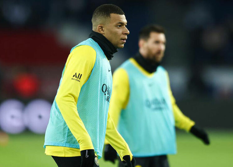 Mbappé entrena con la plantilla del PSG antes del choque ante el Bayern de Múnich