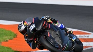 Oliveira acelera al ritmo de fábrica en el test de Sepang de MotoGP