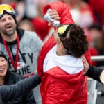 Patrick Mahomes refleja a Tom Brady borracho con una celebración épica del club después del desfile del Super Bowl de los Chiefs (Video)