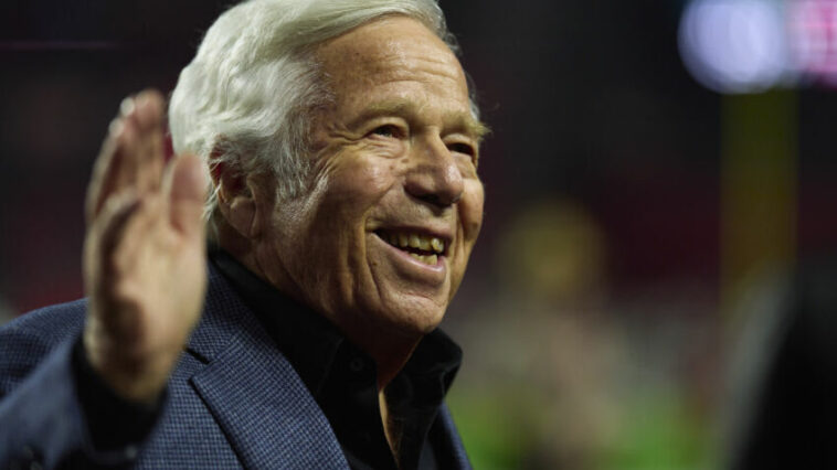 Robert Kraft, Patriotas de Nueva Inglaterra.  (Foto de Cooper Neill/Getty Images)