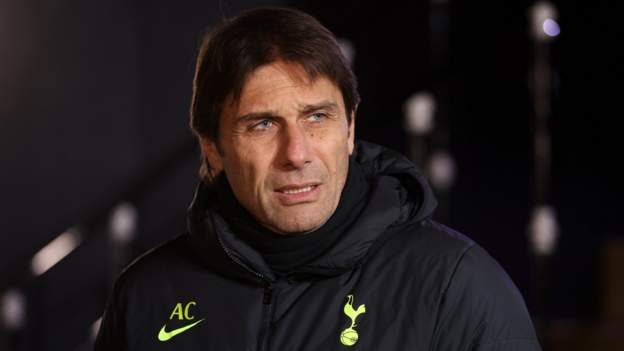 Antonio Conte: el jefe del Tottenham dice que la cirugía de extirpación de la vesícula biliar "ha ido bien"