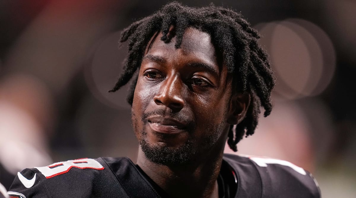 Calvin Ridley relata lo que llevó a la suspensión del juego en un ensayo emocional