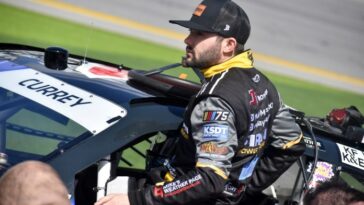 Currey Fuera en JD Motorsports;  Smithley conducirá el No. 4 en 14 carreras