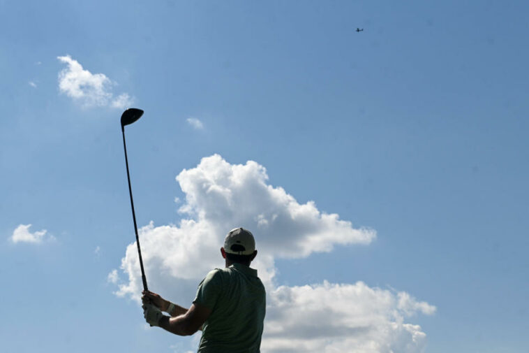 Golf Twitter reacciona a la propuesta de la USGA y R&A de una nueva regla local modelo para hacer retroceder la pelota de golf y limitar la distancia