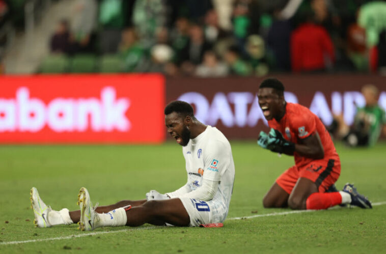 AUSTIN, TX - 14 DE MARZO: Miche-Naider Chéry #20 celebra después de ganar la Ronda de 16 - Liga de Campeones de Concacaf entre Austin FC y Violette AC en el Q2 Stadium el 14 de marzo de 2023 en Austin, Texas.  (Foto de Omar Vega/Getty Images)