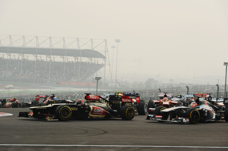 Automovilismo Campeonato Mundial de Fórmula Uno Gran Premio de India Día de la carrera Nueva Delhi, India