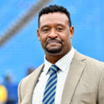 NFL Network expulsa a Willie McGinest después del arresto en diciembre, según informe