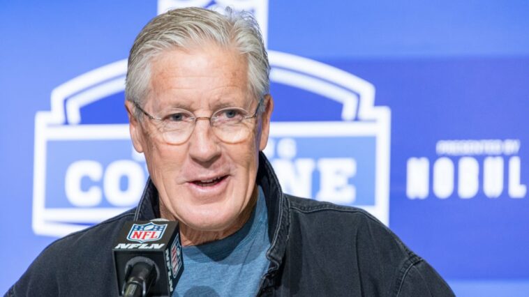 Pete Carroll de los Seahawks dice que el equipo podría seleccionar al mariscal de campo con la selección número 5