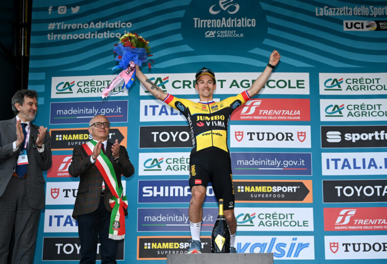 Primoz Roglic promete afeitarse las piernas tras el éxito en la Tirreno-Adriático