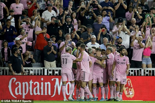 El Inter Miami de David Beckham aseguró su comienzo invicto en la MLS con una victoria por 2-0 contra Philly