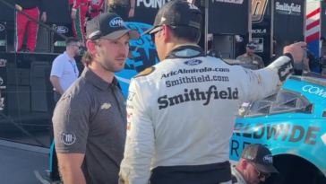 Almirola, Suárez tienen acalorada discusión después de Martinsville