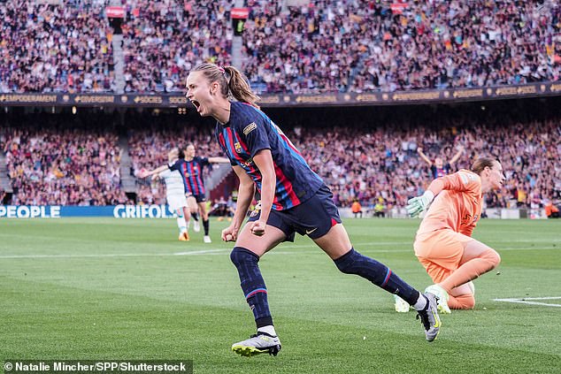 Caroline Graham Hansen puso al Barcelona al mando con un gol clínico en el minuto 63